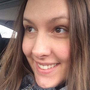 Meet your Posher, Angela